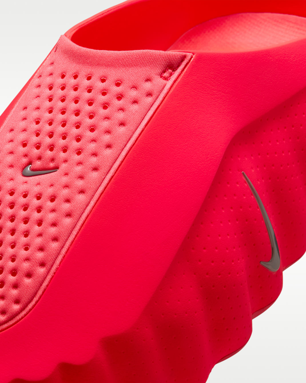 Nike-Mind 001 'Solar Red' HQ4307-600