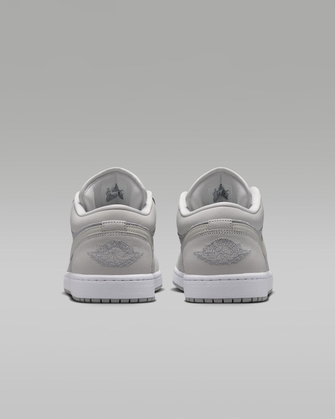 Air Jordan 1 Low SE Soft Pearl Grey IO2049-100