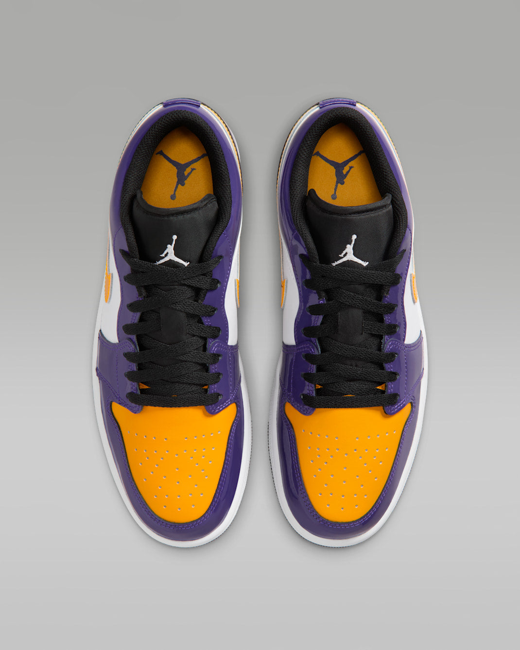 Air Jordan 1 Low SE Court Purple IQ9389-547