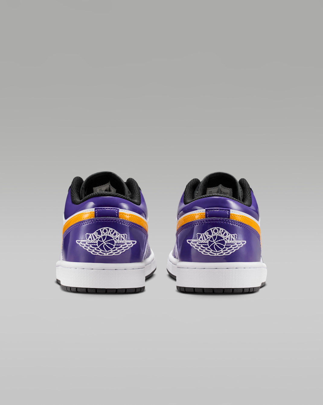 Air Jordan 1 Low SE Court Purple IQ9389-547