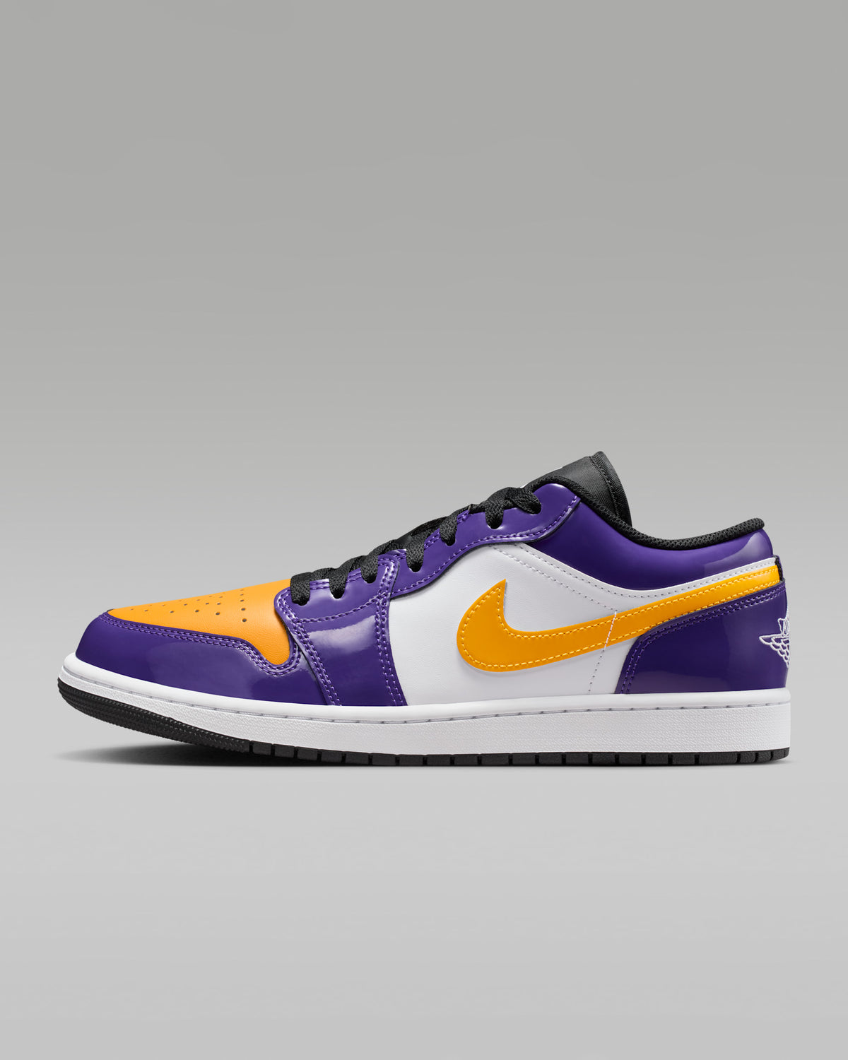Air Jordan 1 Low SE Court Purple IQ9389-547